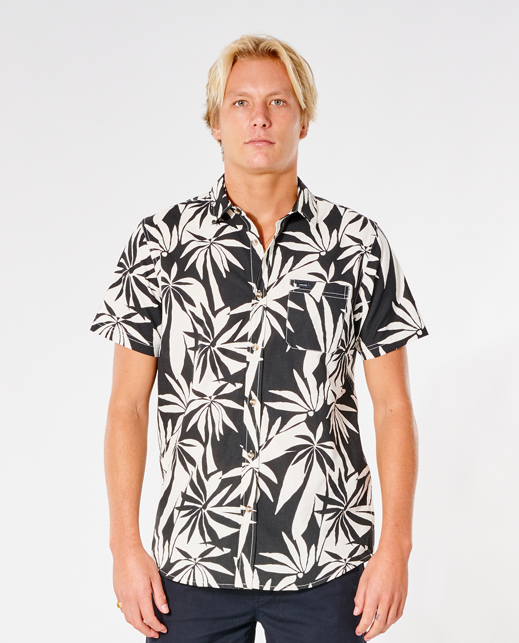 Рубашка мужская Rip Curl BARREL KILLA S/S SHIRT черная M, BARREL KILLA S/S SHIRT
Рубашка мужская Rip Curl BARREL KILLA S/S SHIRT черная M, BARREL KILLA S/S SHIRT