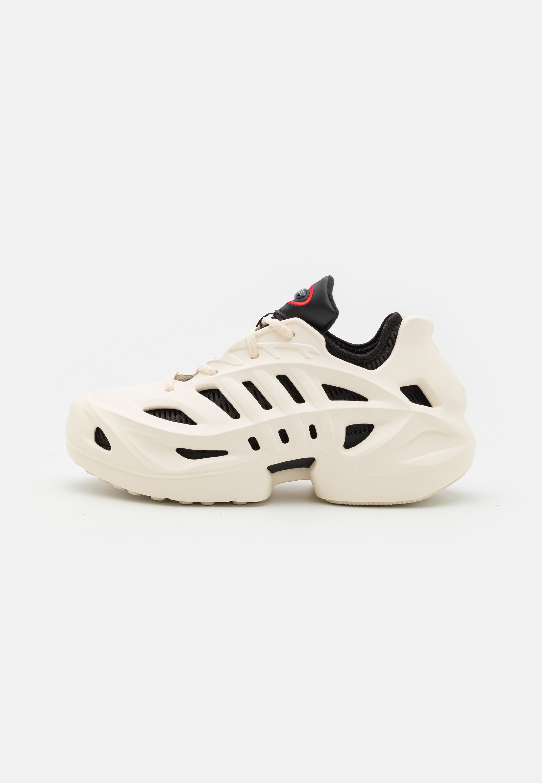 Кроссовки мужские Adidas Originals Adifom Climacool Unisex белые 41 1/3 EU, Белый, Adifom Climacool Unisex
Кроссовки мужские Adidas Originals Adifom Climacool Unisex белые 41 1/3 EU, Белый, Adifom Climacool Unisex