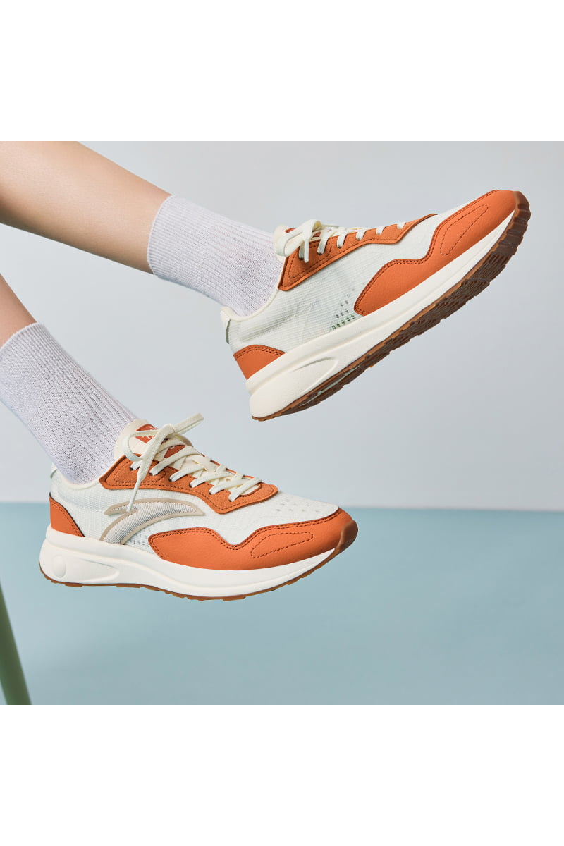Спортивные кроссовки женские Anta Lifestyle Heritage 80 оранжевые 7 US, Оранжевый, Lifestyle Heritage 80
Спортивные кроссовки женские Anta Lifestyle Heritage 80 оранжевые 7 US, Оранжевый, Lifestyle Heritage 80