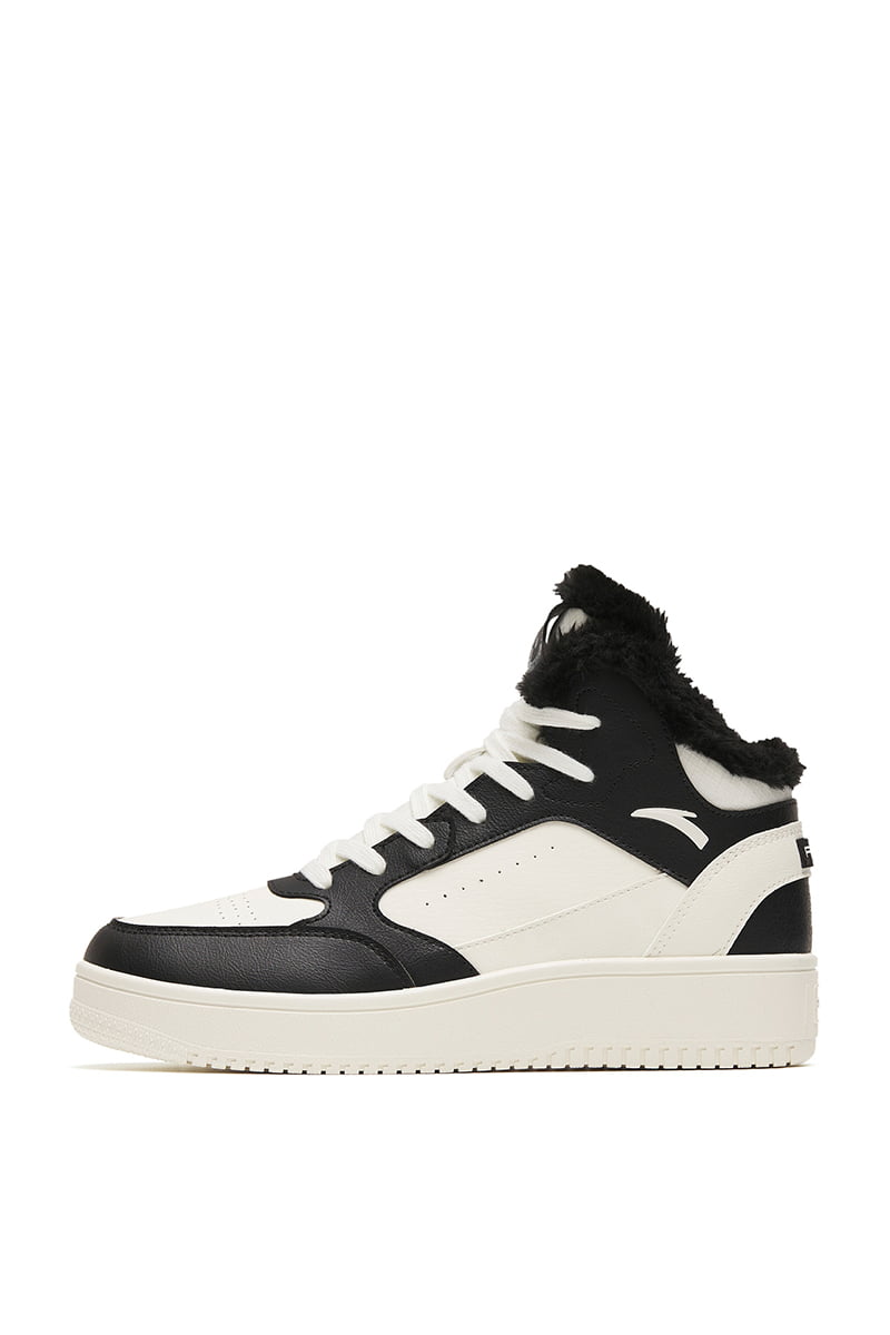 Спортивные кеды женские Anta Padded Shoes 8913 черные 7.5 US, Черный, Padded Shoes 8913
Спортивные кеды женские Anta Padded Shoes 8913 черные 7.5 US, Черный, Padded Shoes 8913