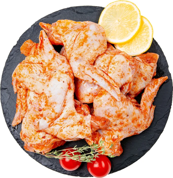 Крылышки в маринаде в остром соусе охлажденные +-500 г 
Крылышки в маринаде в остром соусе охлажденные +-500 г