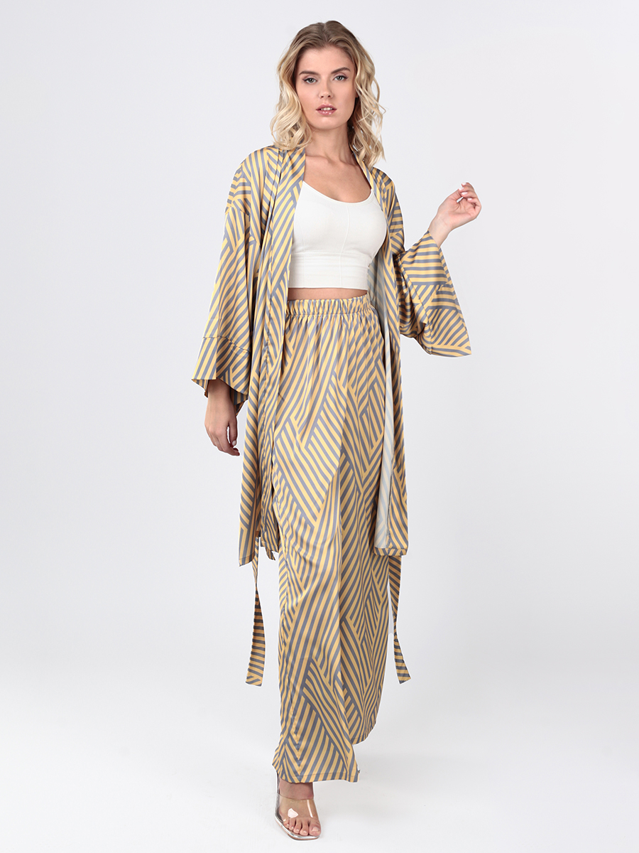 Костюм женский ALZA BA0012 желтый 48 RU, BA0012
Костюм женский ALZA BA0012 желтый 48 RU, BA0012