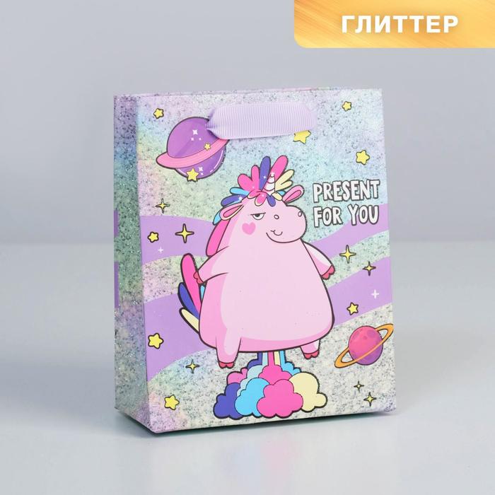 Пакет ламинированный вертикальный «Present for you», S 12 × 15 × 6 см, Коллекция упаковки "Единороги"
Пакет ламинированный вертикальный «Present for you», S 12 × 15 × 6 см, Коллекция упаковки "Единороги"
