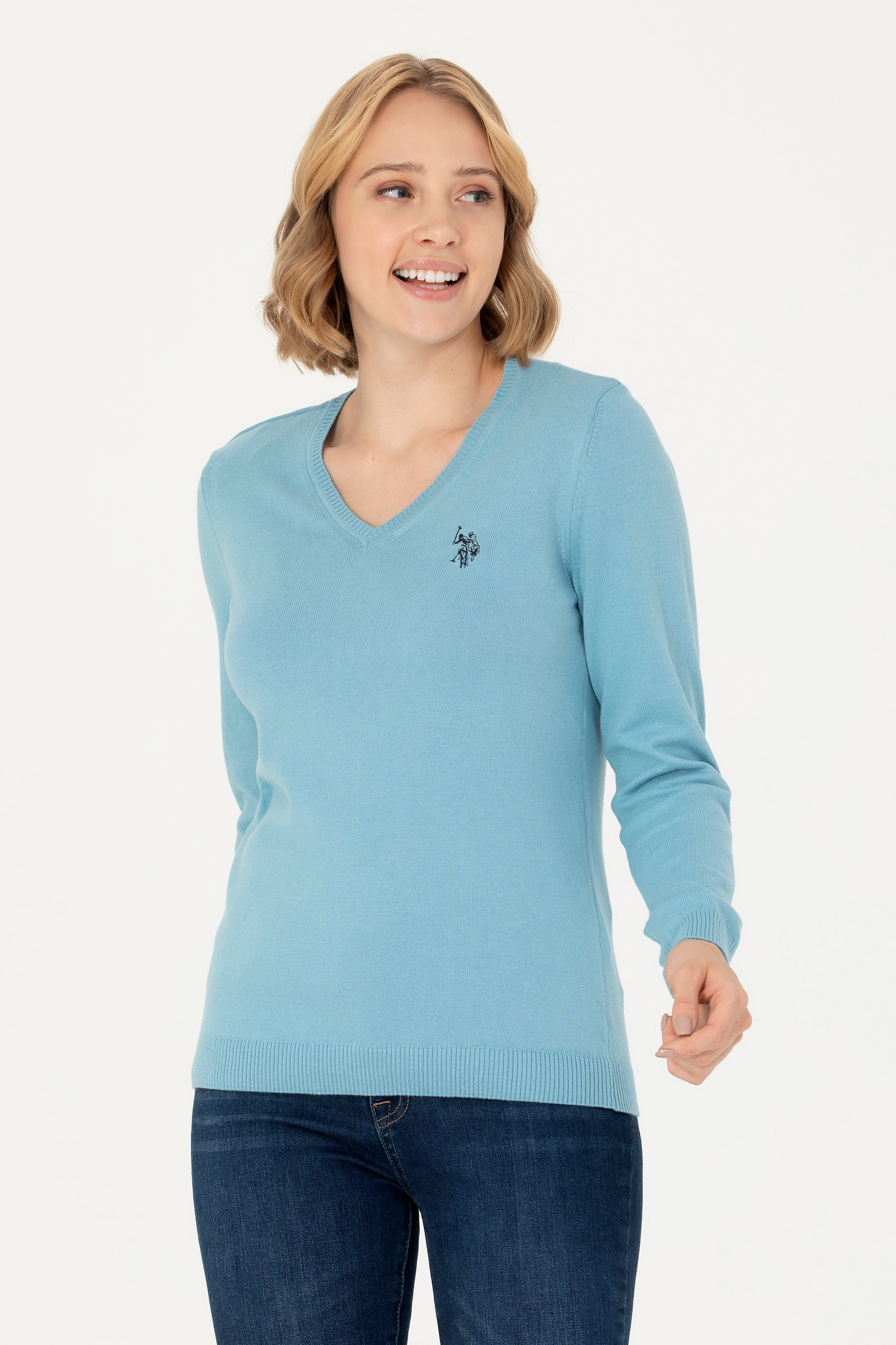 Пуловер женский U.S. POLO Assn. G082SZ0TK0ESTALE23K-E голубой S, G082SZ0TK0ESTALE23K-E
Пуловер женский U.S. POLO Assn. G082SZ0TK0ESTALE23K-E голубой S, G082SZ0TK0ESTALE23K-E