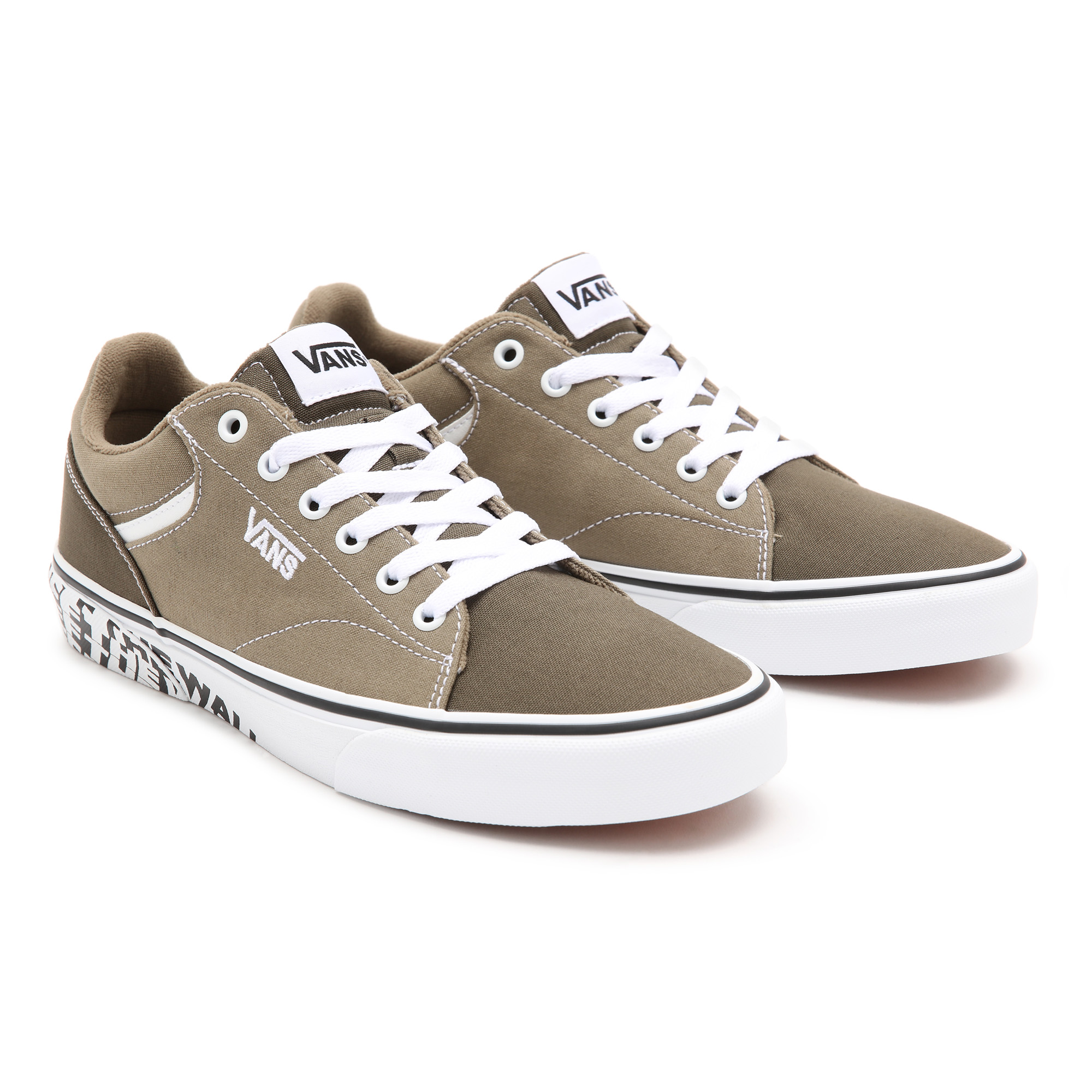 Кеды мужские Vans MN SELDAN (SUEDE) DRESS B коричневые 9.5 US, MN SELDAN (SUEDE) DRESS B
Кеды мужские Vans MN SELDAN (SUEDE) DRESS B коричневые 9.5 US, MN SELDAN (SUEDE) DRESS B