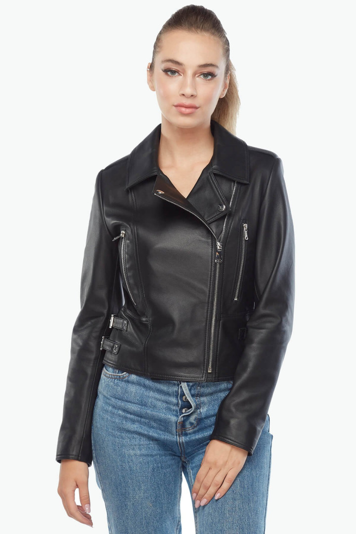 Кожаная куртка женская Deriza 39-1204S черная XS (доставка из-за рубежа), Черный, 39-1204S
Кожаная куртка женская Deriza 39-1204S черная XS (доставка из-за рубежа), Черный, 39-1204S