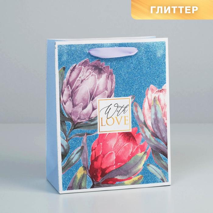 Пакет ламинированный вертикальный With love, MS 18 × 23 × 10 см, Коллекция упаковки "Яркие цветы"
Пакет ламинированный вертикальный With love, MS 18 × 23 × 10 см, Коллекция упаковки "Яркие цветы"