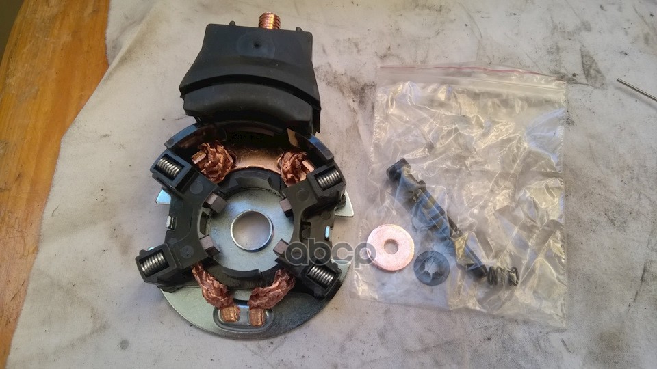 69-85200-1_щеткодержатель Стартера! Mitsuba Sm-61 Honda Accord/Cr-V 2.0/2.4 03> WAI арт. 6
69-85200-1_щеткодержатель Стартера! Mitsuba Sm-61 Honda Accord/Cr-V 2.0/2.4 03> WAI арт. 6