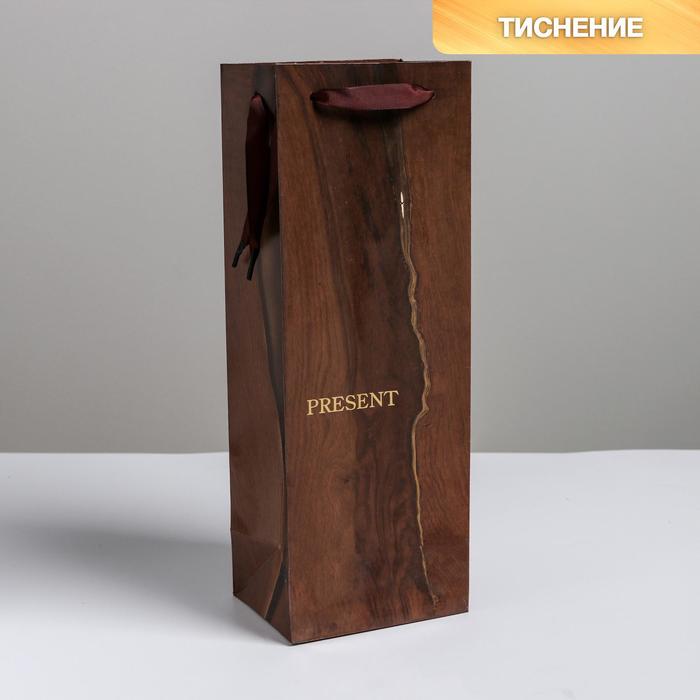 Пакет ламинированный под бутылку «Wood present», 13 x 36 x 10 см, Коричневый, Коллекция упаковки "Мужская"
Пакет ламинированный под бутылку «Wood present», 13 x 36 x 10 см, Коричневый, Коллекция упаковки "Мужская"
