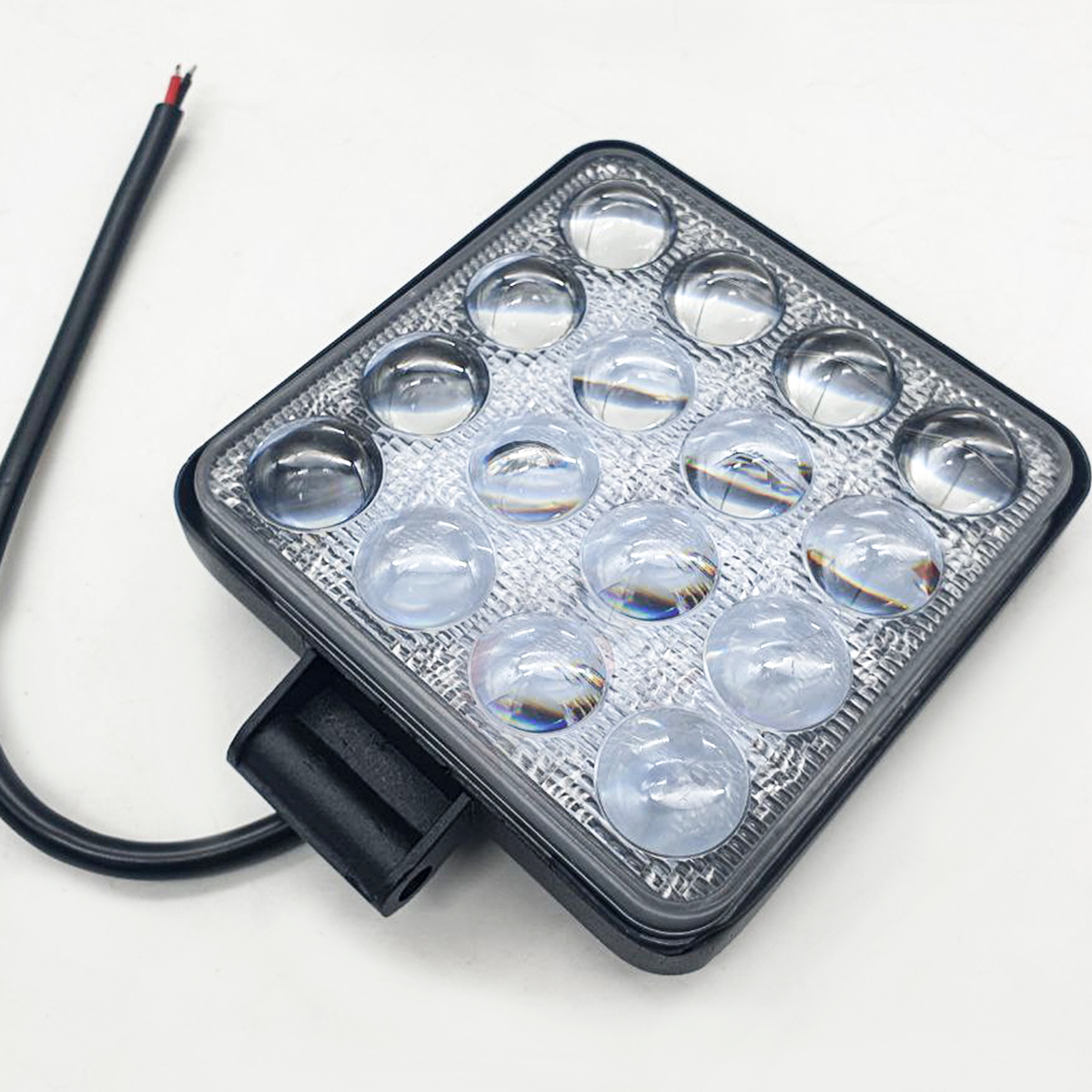 Фара светодиодная дополнительная EZID-AUTO 16LED линза Вспышки ФСО для авто 12-24V 8шт, Доп
Фара светодиодная дополнительная EZID-AUTO 16LED линза Вспышки ФСО для авто 12-24V 8шт, Доп