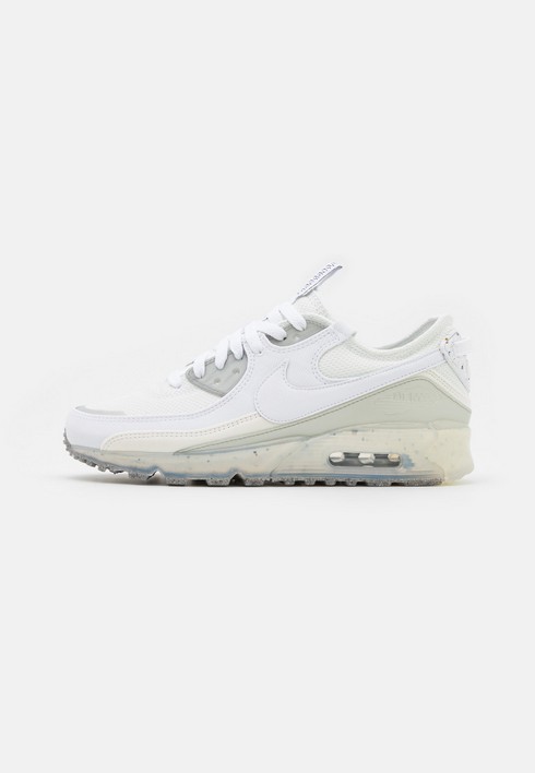 Кроссовки мужские Nike Air Max Terrascape 90 белые 39 EU (доставка из-за рубежа), Белый, Air Max Terrascape 90
Кроссовки мужские Nike Air Max Terrascape 90 белые 39 EU (доставка из-за рубежа), Белый, Air Max Terrascape 90