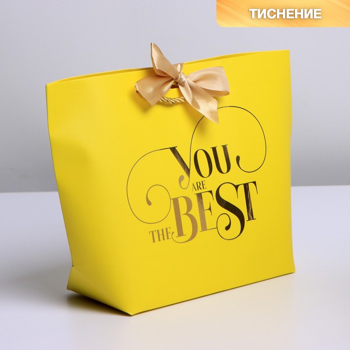 Пакет подарочный «You are the best», 28 х 20 х 9 см, Желтый, Коллекция упаковки "Послание"
Пакет подарочный «You are the best», 28 х 20 х 9 см, Желтый, Коллекция упаковки "Послание"