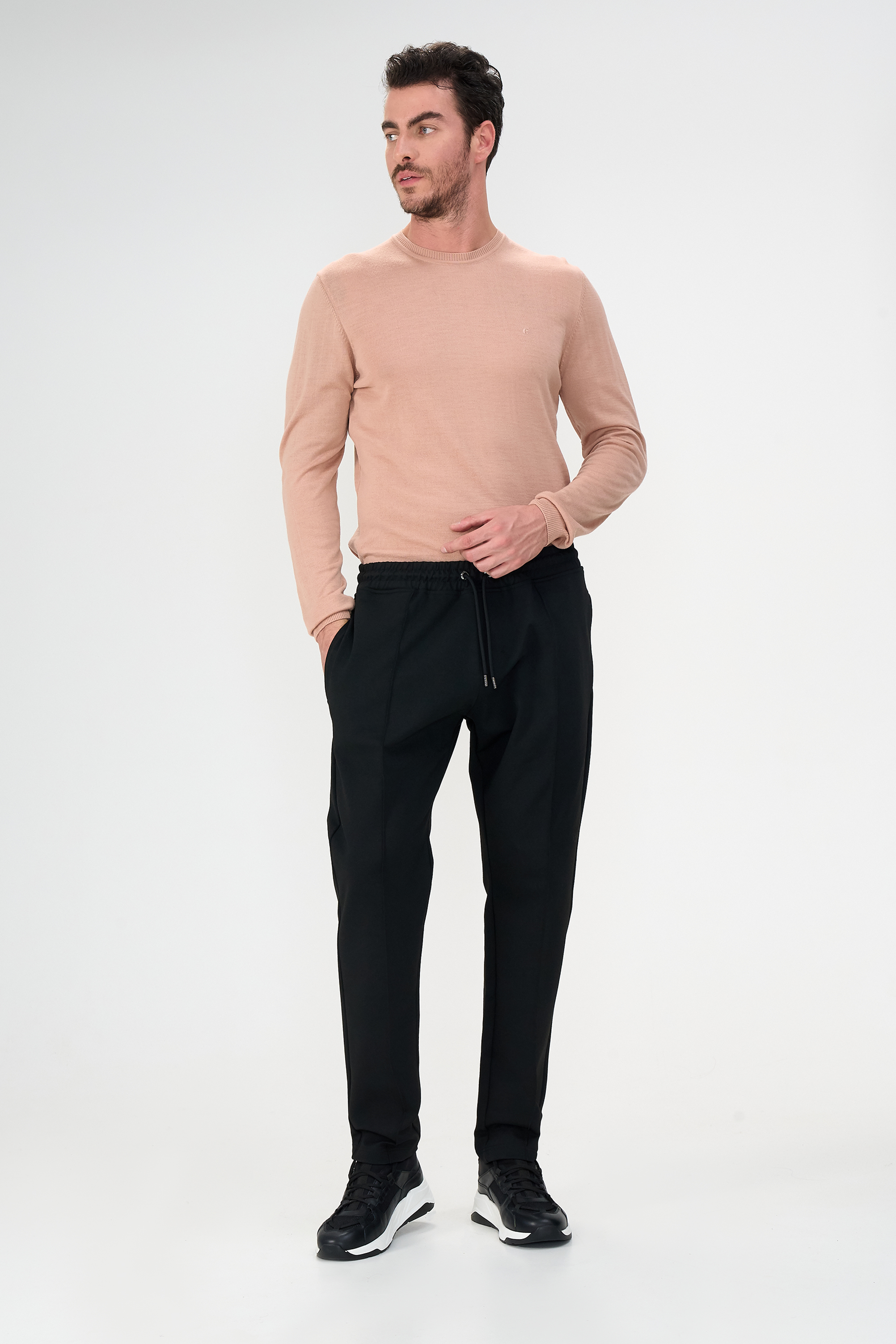 Спортивные брюки мужские Cacharel G051SZ0OP0DANE REG черные M, Черный, G051SZ0OP0DANE REG
Спортивные брюки мужские Cacharel G051SZ0OP0DANE REG черные M, Черный, G051SZ0OP0DANE REG