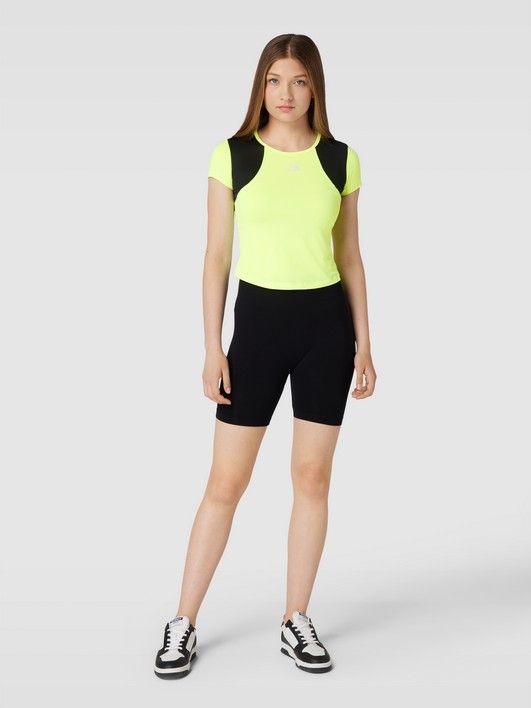 Футболка женская The North Face 1714142 желтая XS (доставка из-за рубежа), Желтый, 1714142
Футболка женская The North Face 1714142 желтая XS (доставка из-за рубежа), Желтый, 1714142