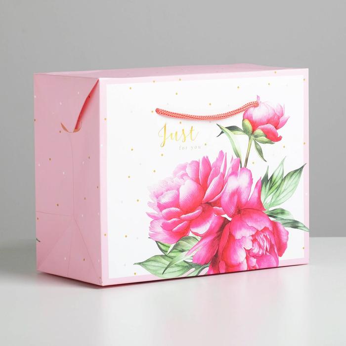 Пакет—коробка «Just for you», 23 х 18 х 11 см, Розовый, Коллекция упаковки "Яркие цветы"
Пакет—коробка «Just for you», 23 х 18 х 11 см, Розовый, Коллекция упаковки "Яркие цветы"