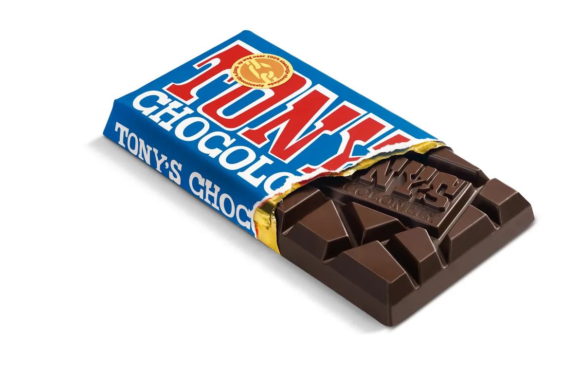 Шоколад tonys. Tonys Chocolonely. Бельгийский темный шоколад. Шоколад Tony's. Какао шоколад.