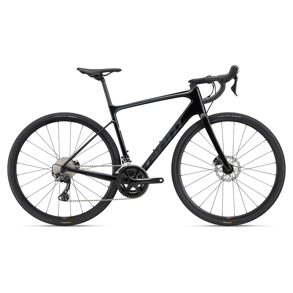 Giant defy black and white online