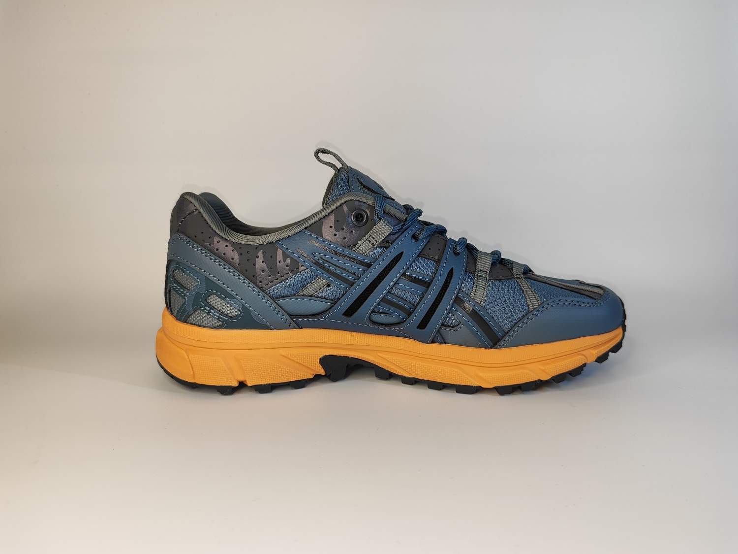 Кроссовки мужские Asics Gel-Sonoma 15-50 серые 44 EU - купить в Москве,цены на Мегамаркет