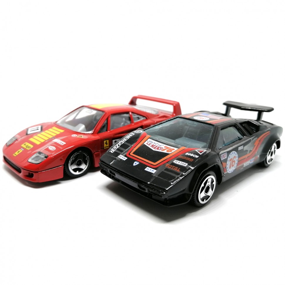 Набор коллекционных автомобилей Bburago Ferrari F40 и Lamborghini Countach,  масштаб 1:43 – купить в Москве, цены в интернет-магазинах на Мегамаркет