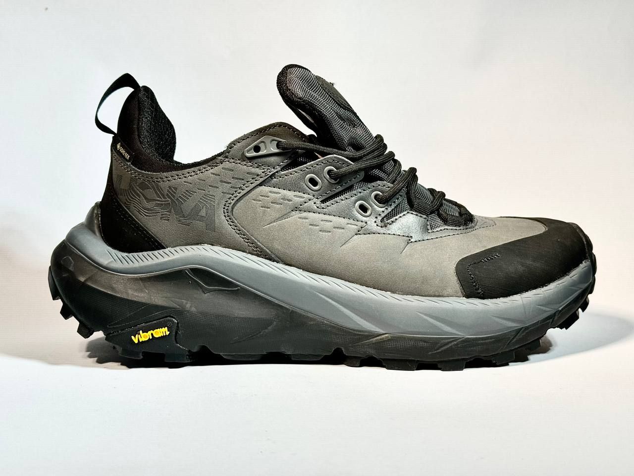 hoka low gore tex