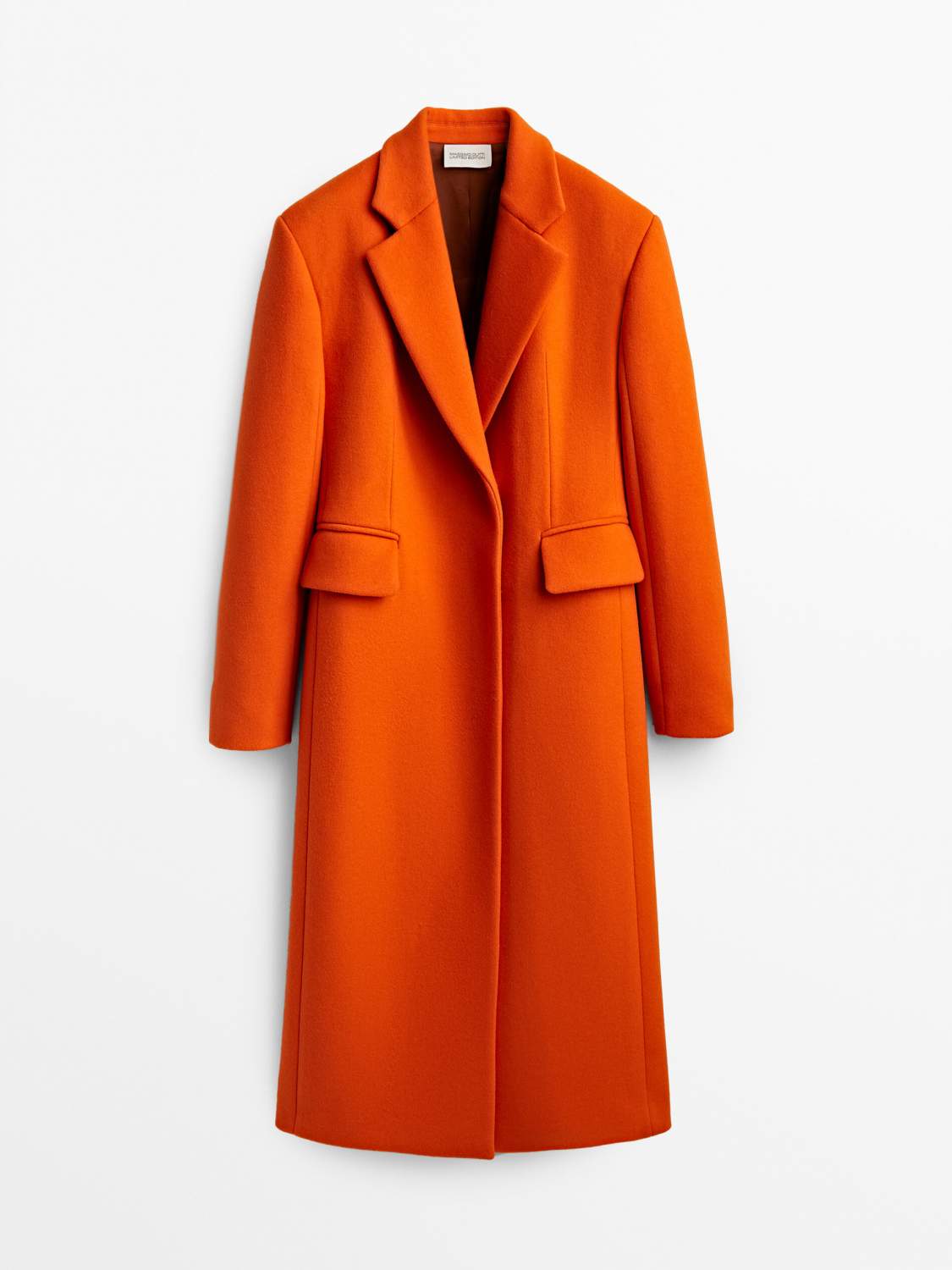 Orange coat. Orsa Couture пальто оранжевый. Пальто оранжевого цвета. Оранжевое пальто женское. Оранжевое полупальто.