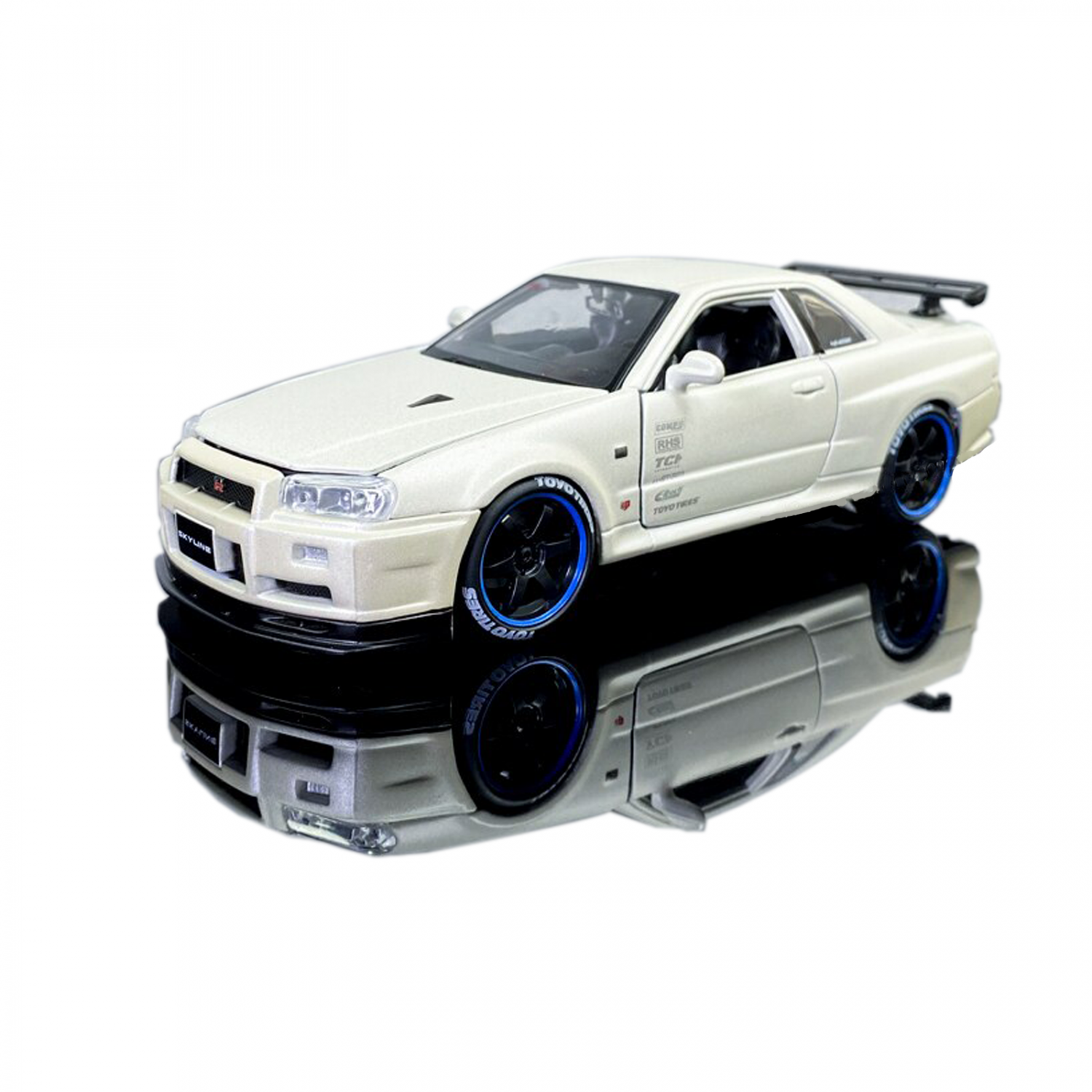 Масштабная модель автомобиля Nissan Skyline R34 1/24 – купить в Москве,  цены в интернет-магазинах на Мегамаркет