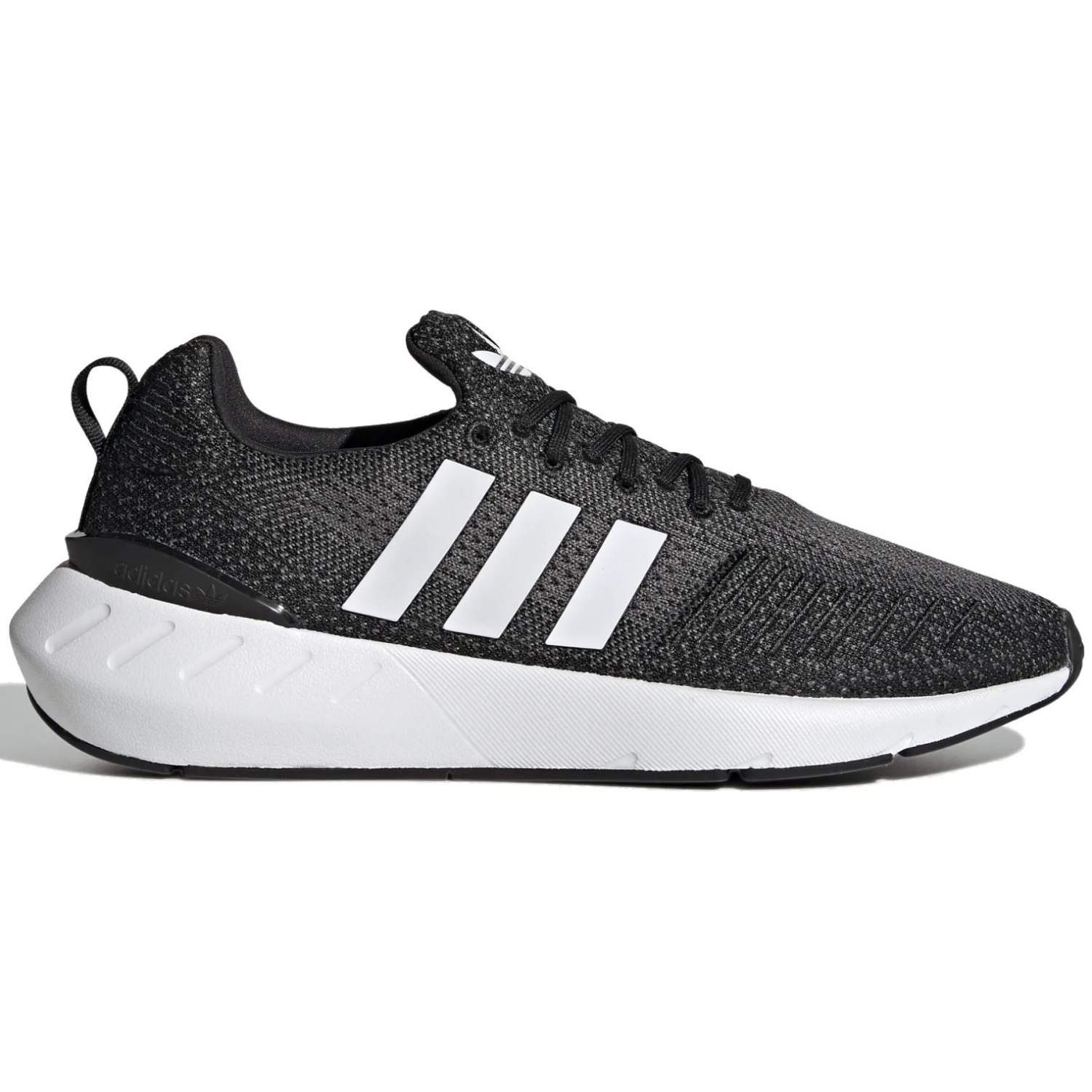 White and black sales swift run adidas