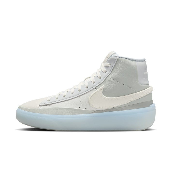 Nike shop blazer 45