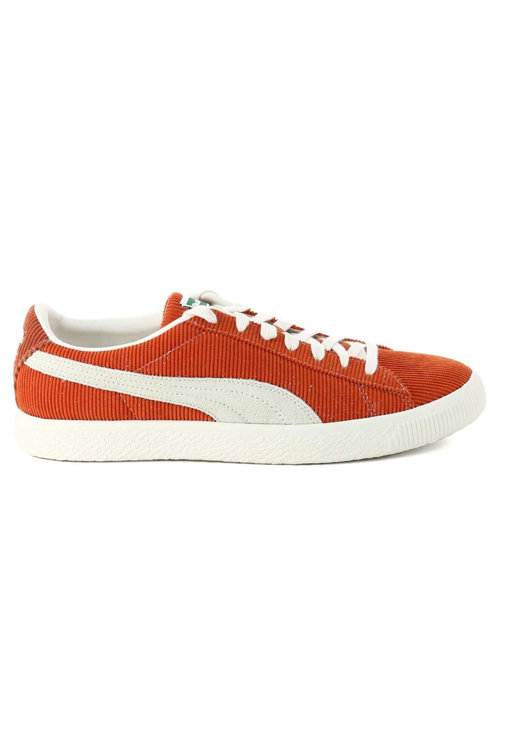 Puma deals crack red