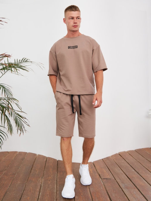 мужская капсула летней одежды нейтральные тона