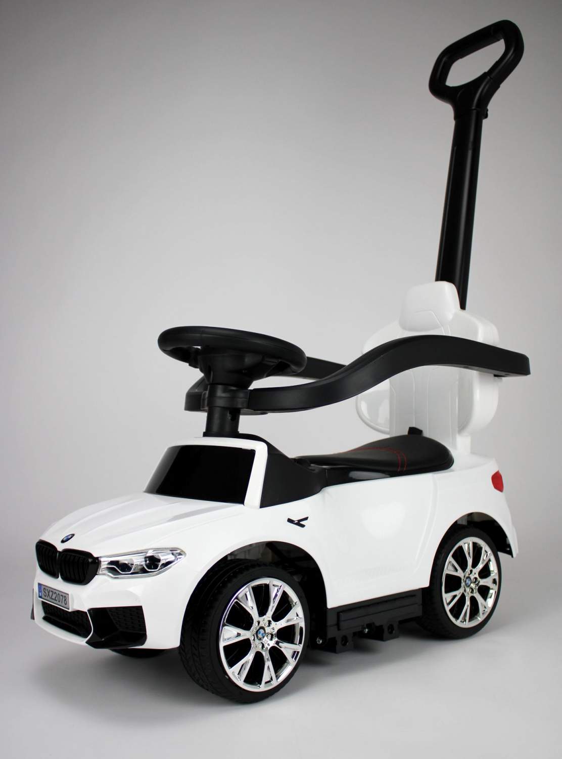 Купить каталка детская RIVERTOYS Детский толокар BMW M5 A999MP-M-WHITE,  цены на Мегамаркет | Артикул: 600005678016