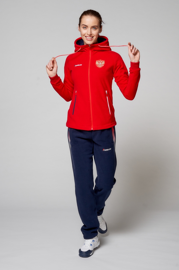 Красный женский спортивный костюм – актуальный тренд сезона
