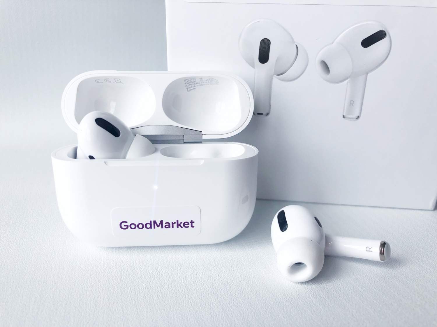 GoodMarket Air Pro + чехол - отзывы покупателей на маркетплейсе Мегамаркет  | Артикул: 600005095156