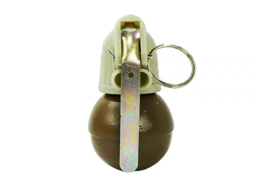 Тренировка гранат. Граната РГО-540. Страйкбольная граната РГО. Макет РГО (ММГ). РГО граната фото.