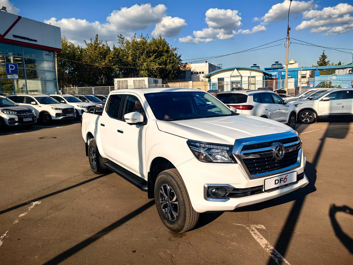 Автомобиль DONGFENG DF6 P15 Luxury 2.3 8AT белый – купить в Москве ...