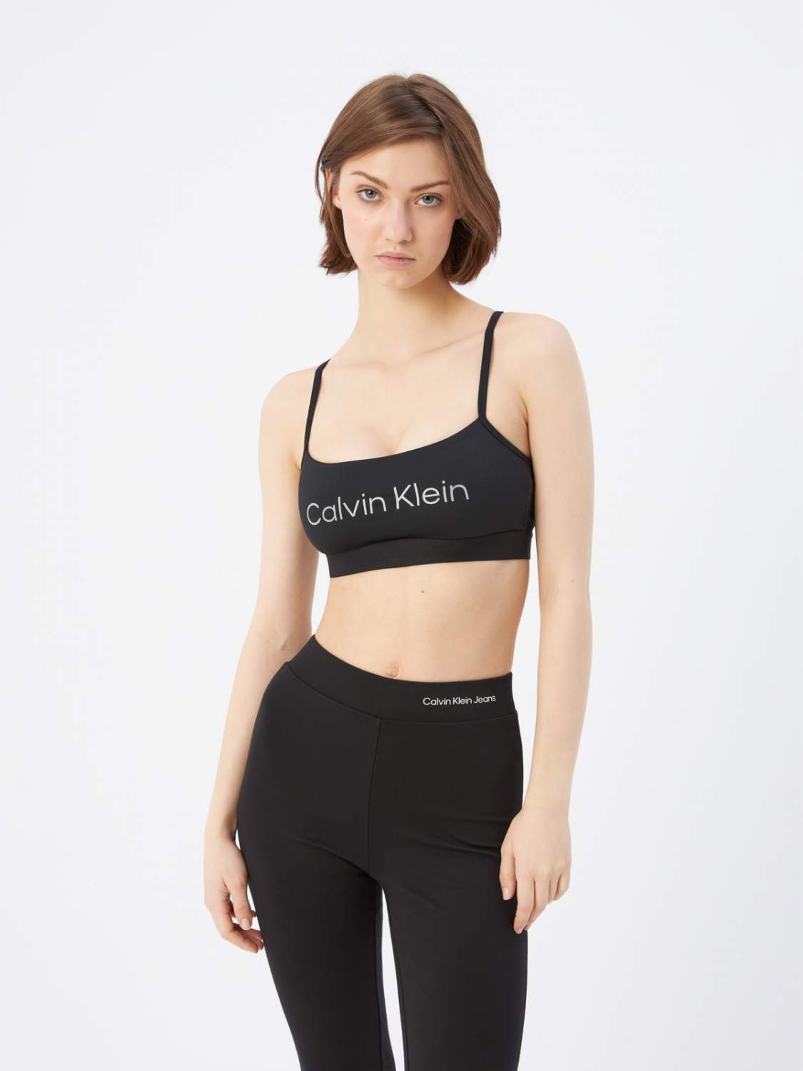 Женское нижнее белье Calvin Klein