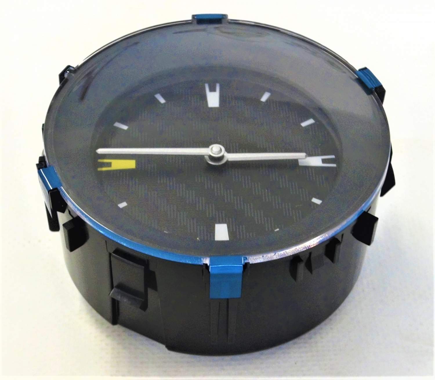 Часы для приборных панелей автомобиля Suzuki 9900099053CL4 - характеристики  и описание на Мегамаркет