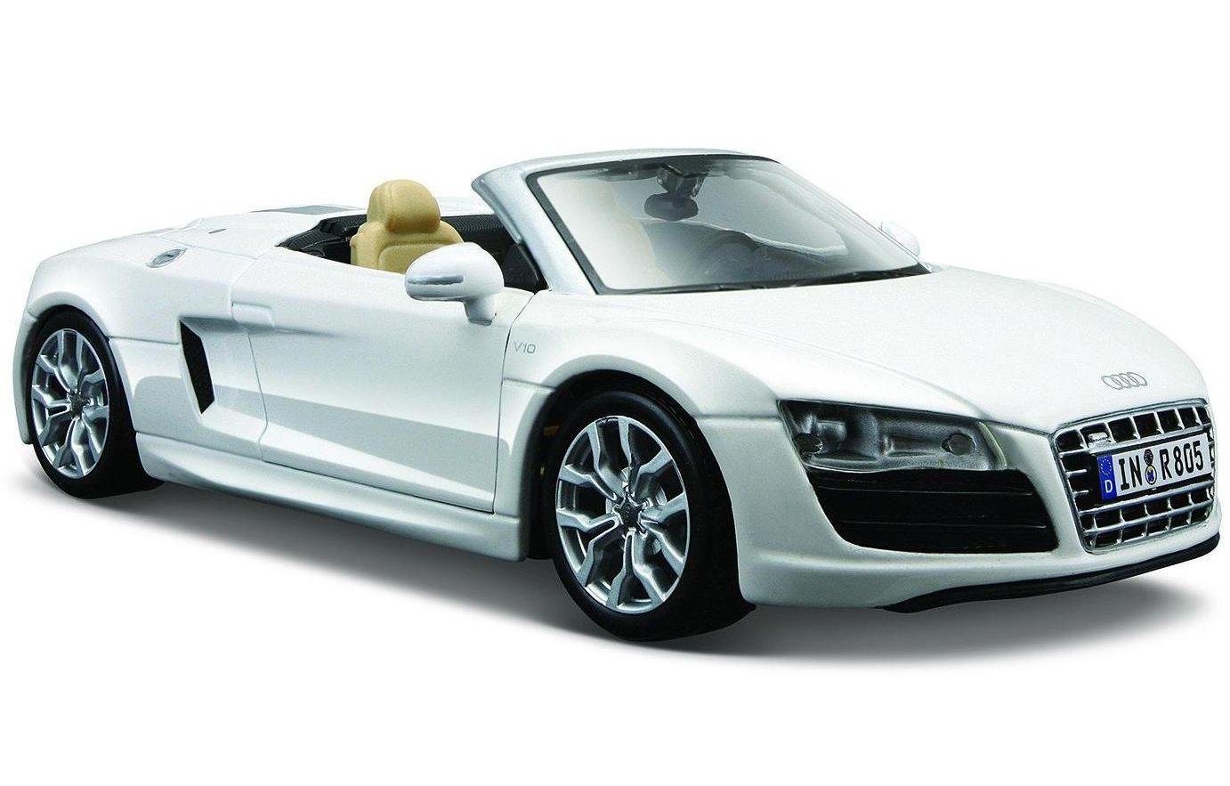 Машинка Maisto 1:24 Audi R8 Spyder белая – купить в Москве, цены в  интернет-магазинах на Мегамаркет