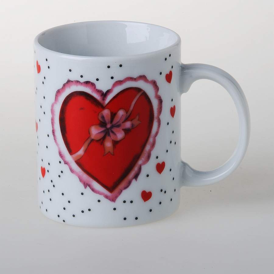кружки с сердечками. кружка с сердцем. кружка с сердцем внутри. кружки с сердечками. кружка с сердцем.