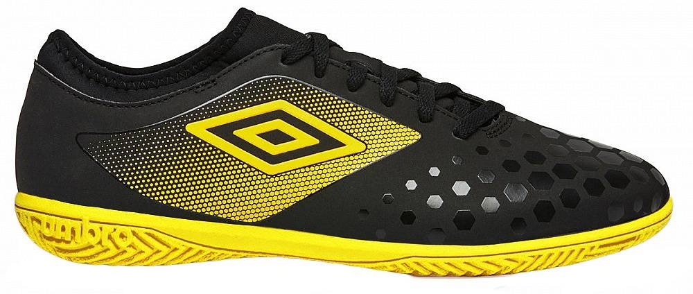 Umbro accuro clearance