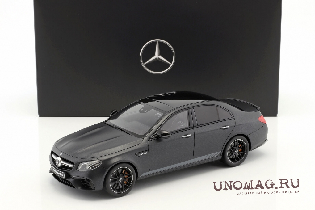 Коллекционная модель мерседес. Коллекционная модель Mercedes-Benz b66960460. Mercedes gt63s 1:18 Norev. Мерседес АМГ Е 63 S. Машинка Мерседес АМГ gt63 игрушка.