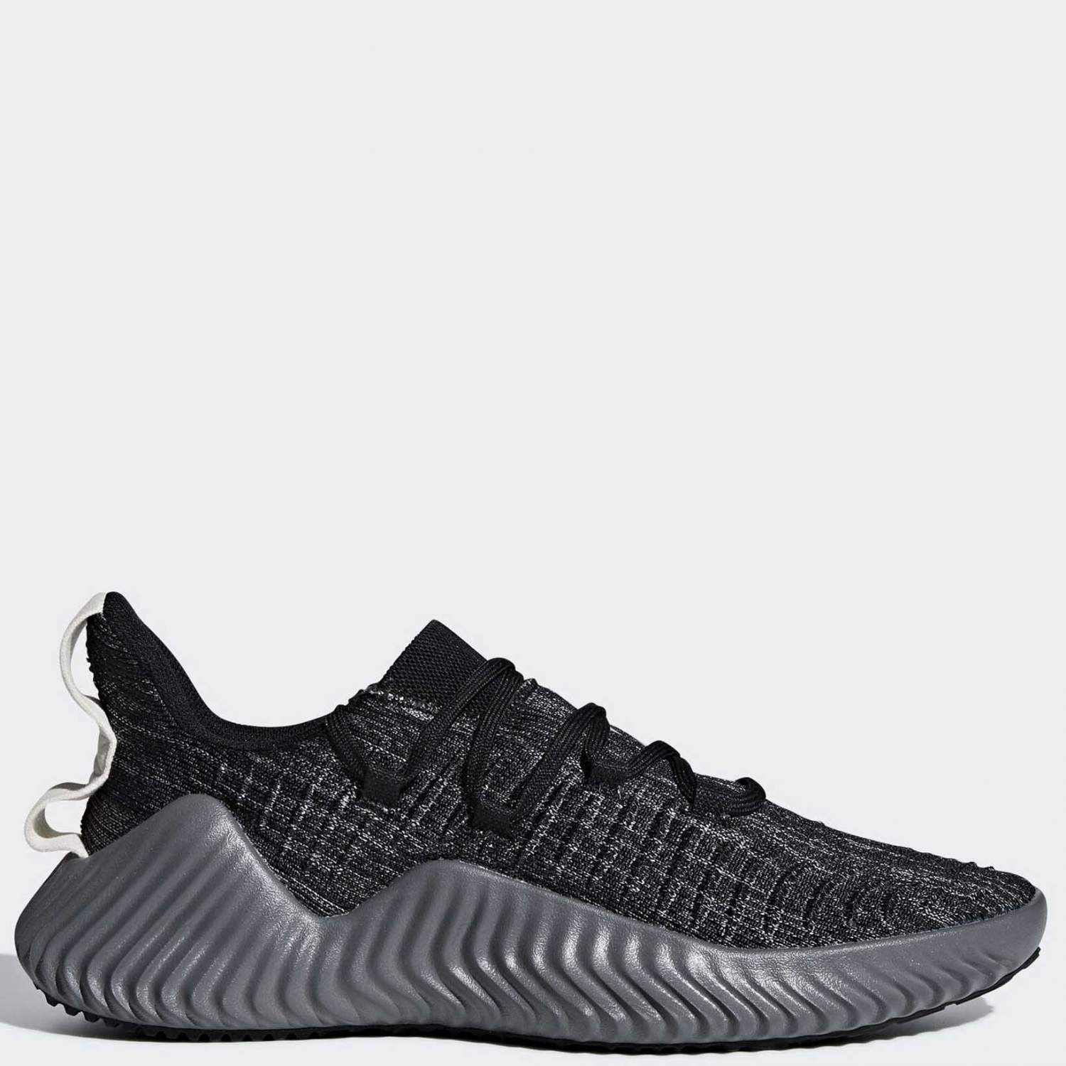 Alphabounce black hot sale adidas