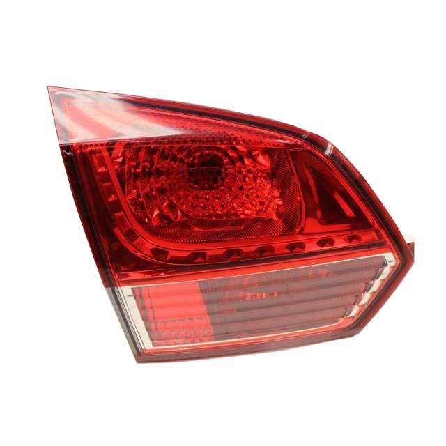 Фонарь задний правый hyundai elantra 11-14. Фонарь задний левый киа рио 3 хэтчбек. Задние фонари ауди 100 с3. Задний внутренний фонарь солярис 2. Фонарь левый задний митсубиси лансер 10.