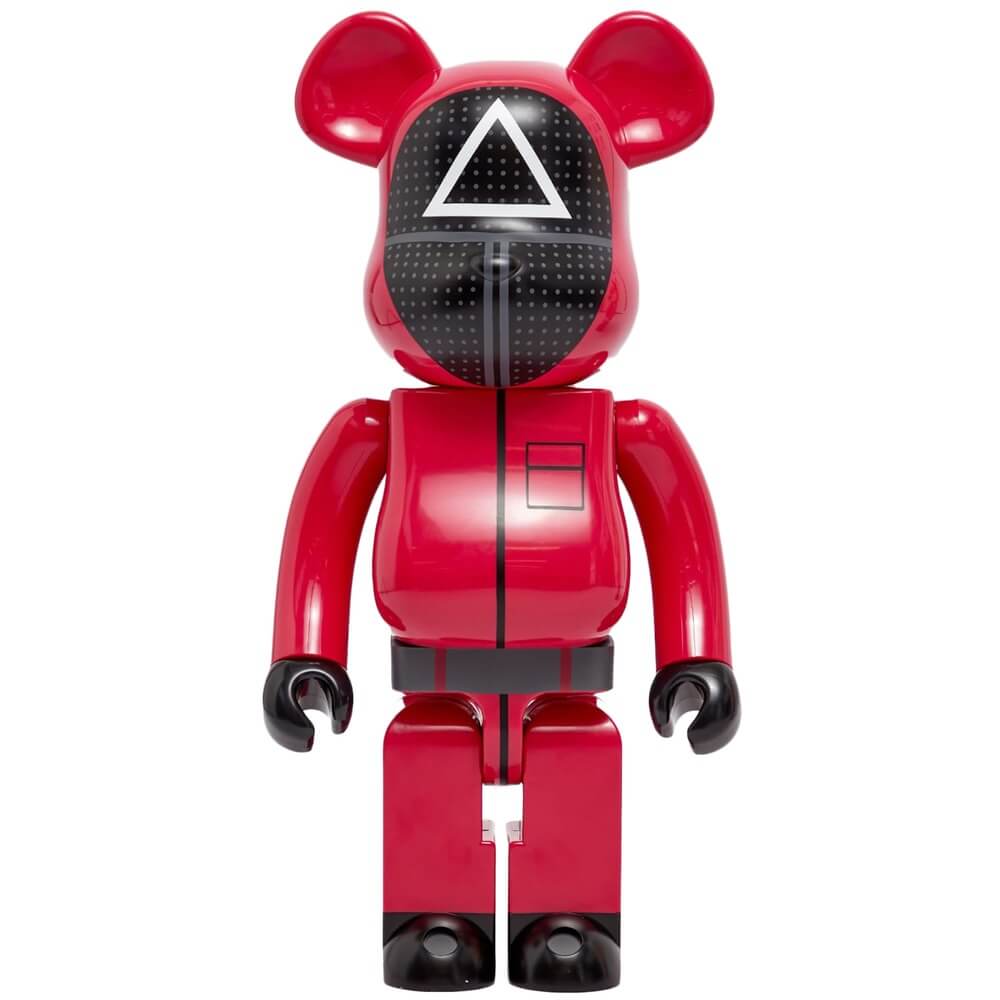 Фигурка Medicom Toy Bearbrick Squid Game Soldier 1000% – купить в Москве,  цены в интернет-магазинах на Мегамаркет