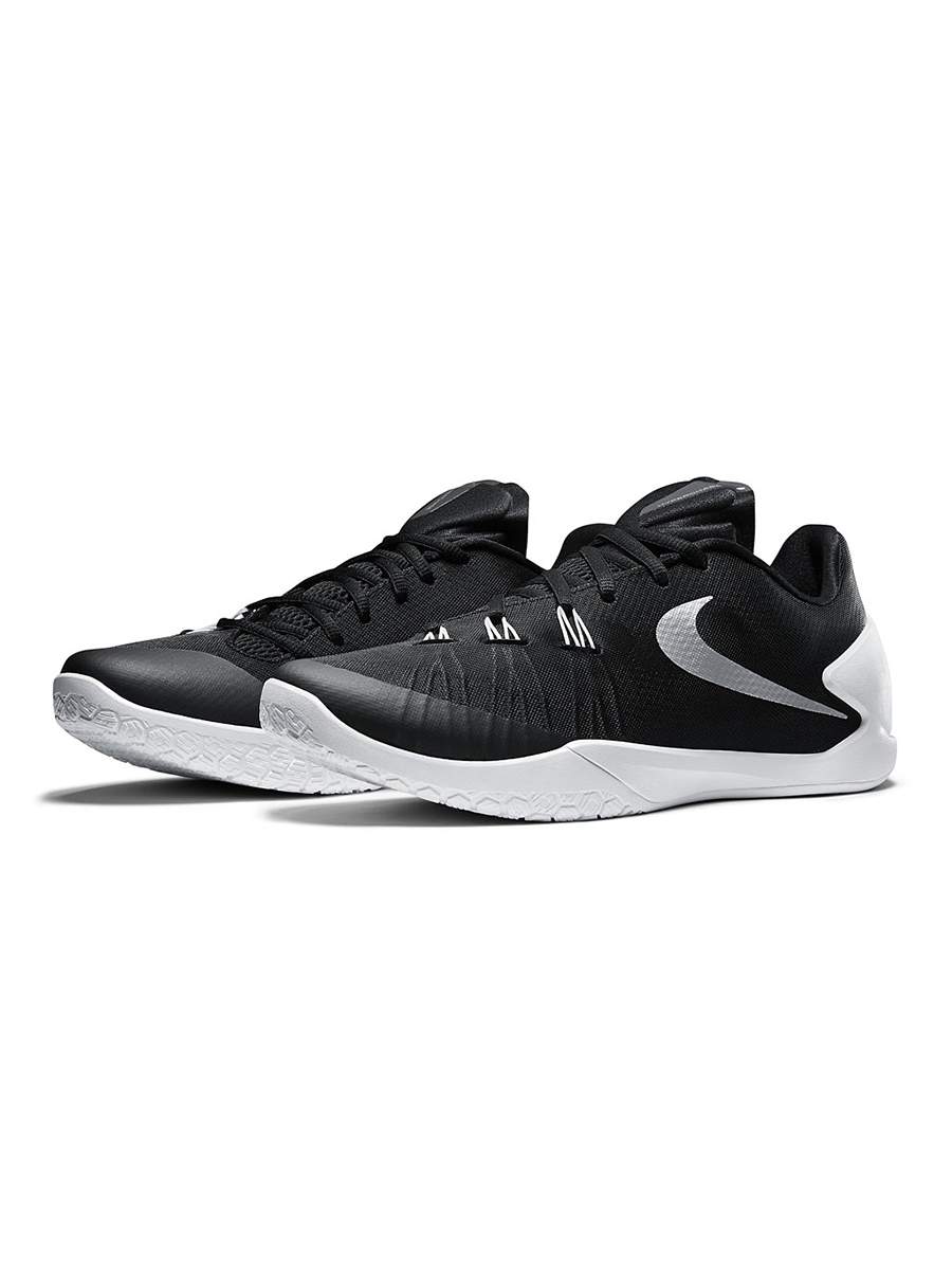 Nike hotsell hyperchase shoes