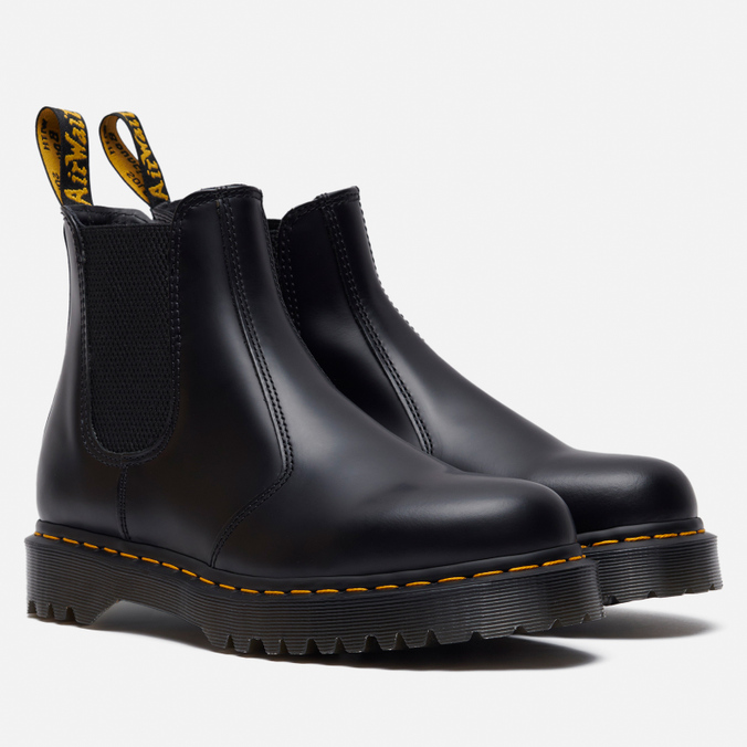 dr martens 6 loch braun