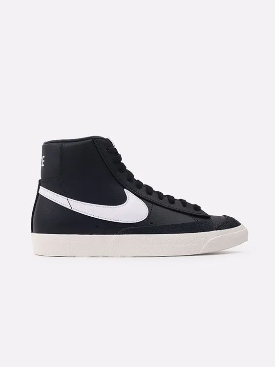 Nike Blazer Mid 77 Vntg 9 UK