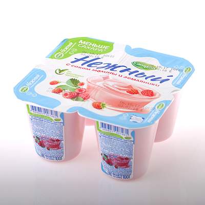 Продукт йогуртный Кампина нежный с соком малины и земляники 1.2% 100 г