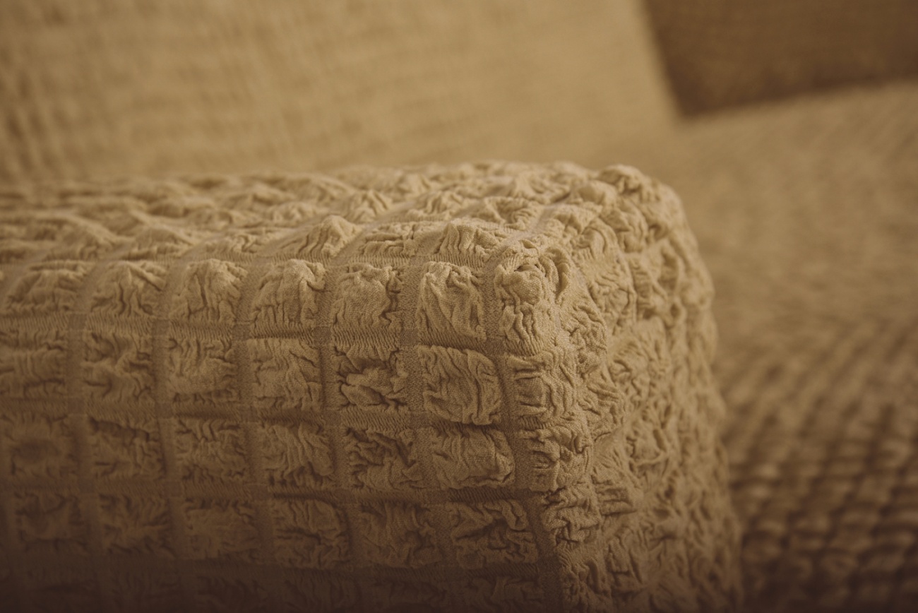 Чехол на угловой диван с оттоманкой CONCORDIA, выступ справа, светло-коричневый