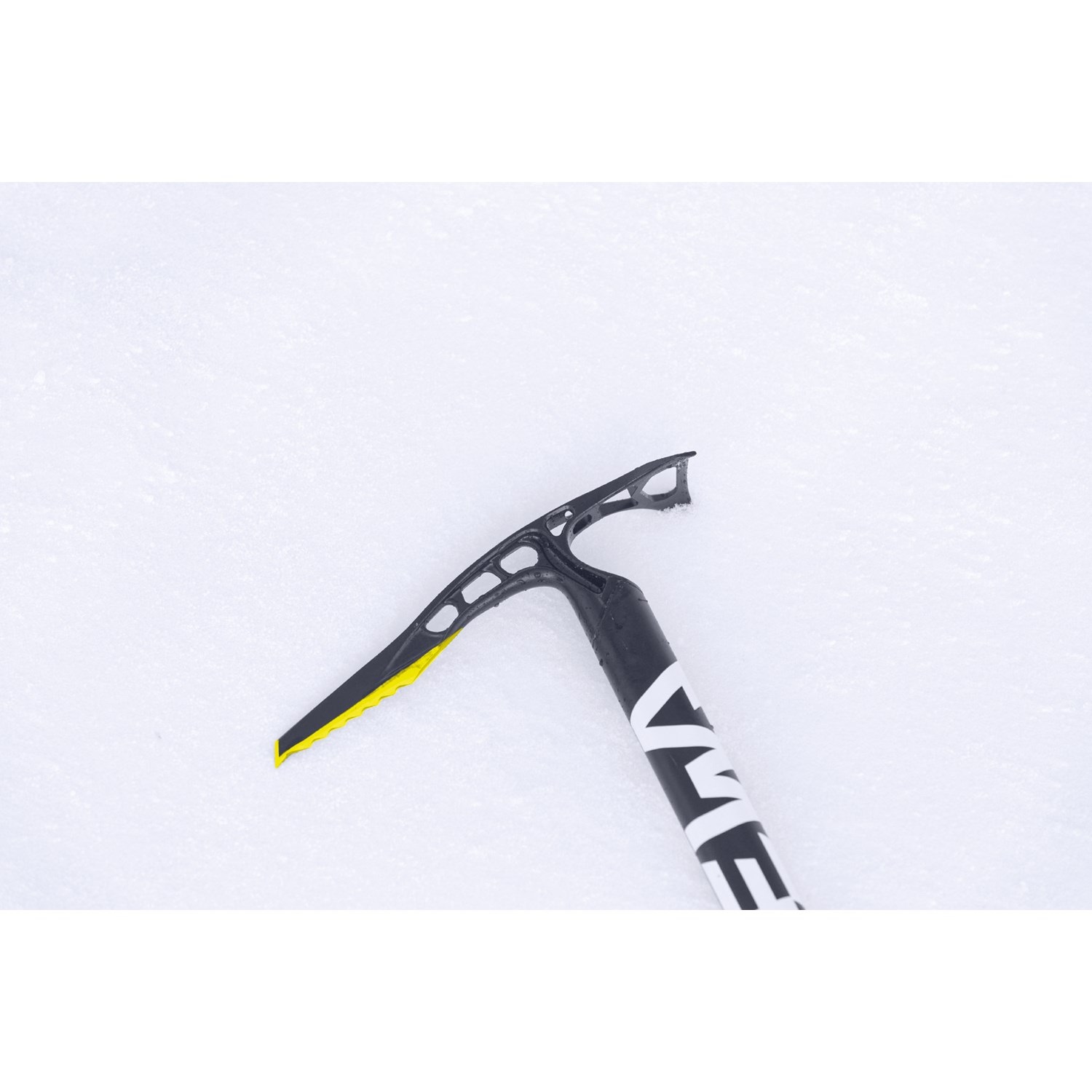 Ледоруб Salewa Alpine-X Ice Axe 65 мм Night/Black 65 см